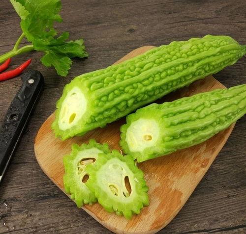 隔海吃瓜,品味瓜界风云